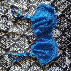 Victoria's Secret Push-Up Bra 32DD